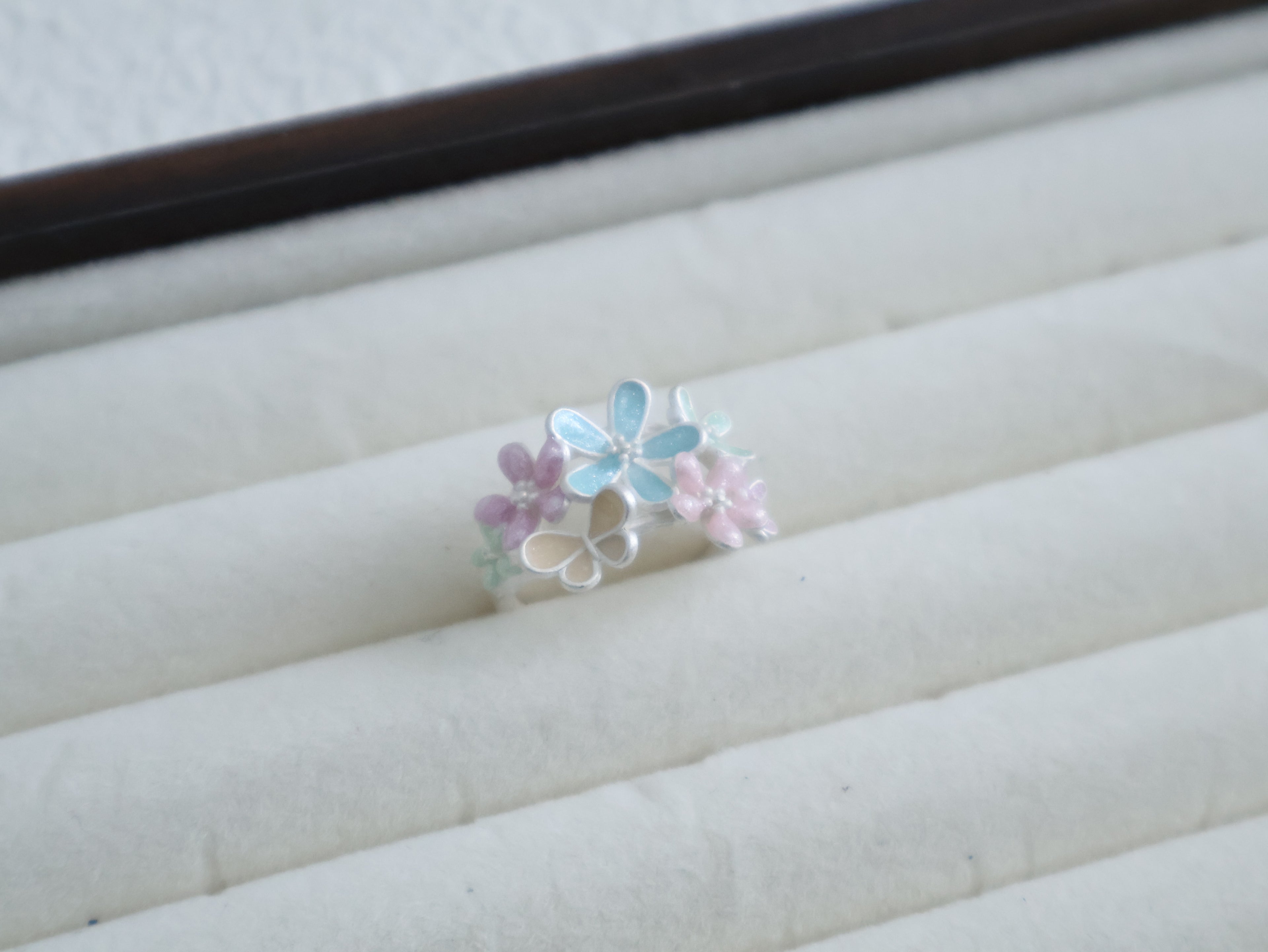 Dopamine Painted Flower Ring