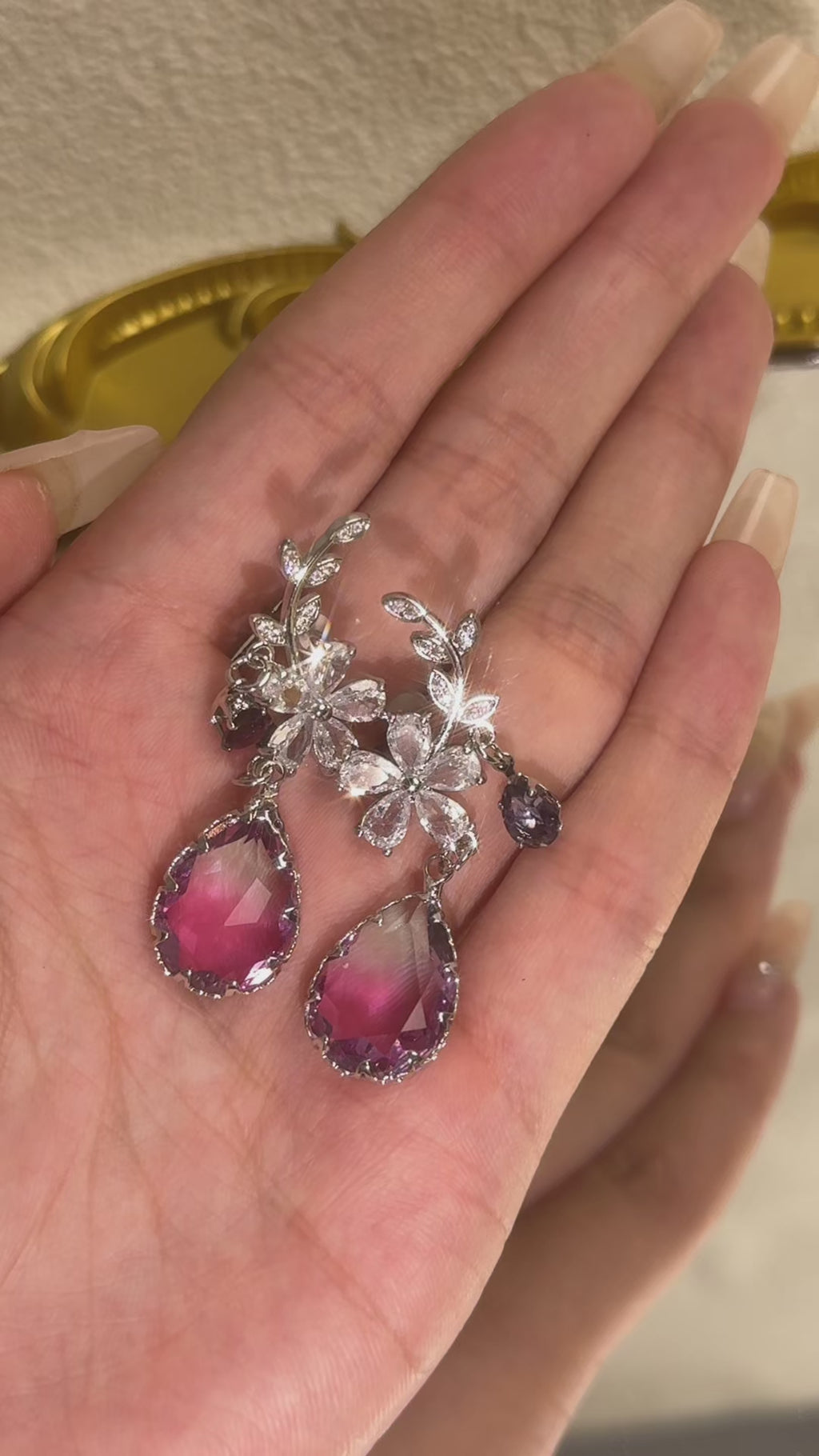 Flower-Shaped Drop Zircon  Earrings